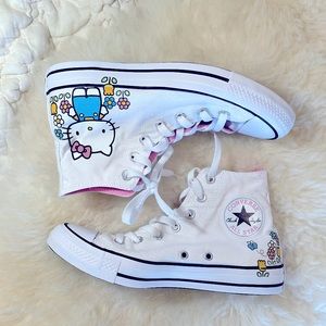 !RARE! Hello Kitty Converse HighTops Women’s Size 8